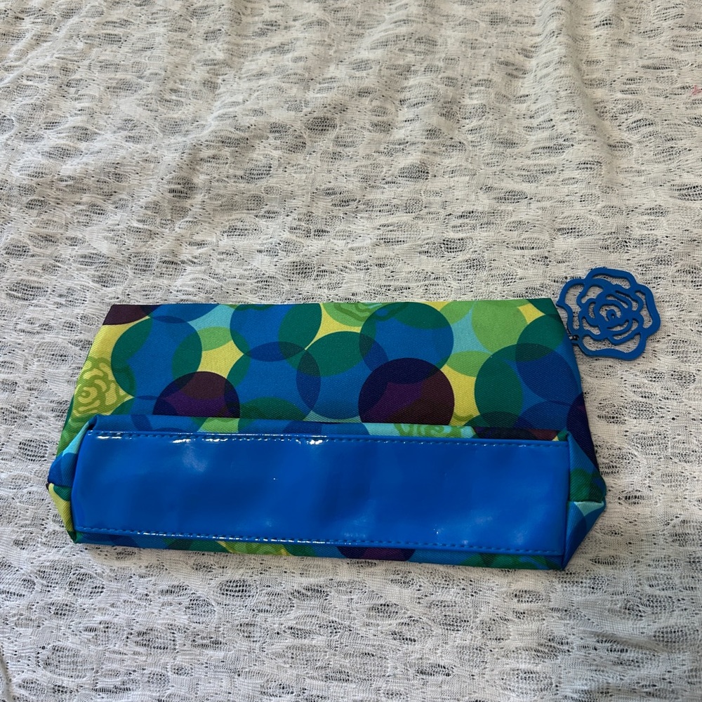 Colorful Patterned Make up bag - Picture 3 of 4